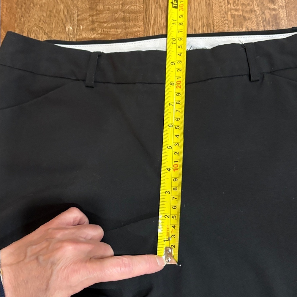Norma Kamali size 10 Women's Black Straight Leg Pants Trousers - Picture 7 of 11